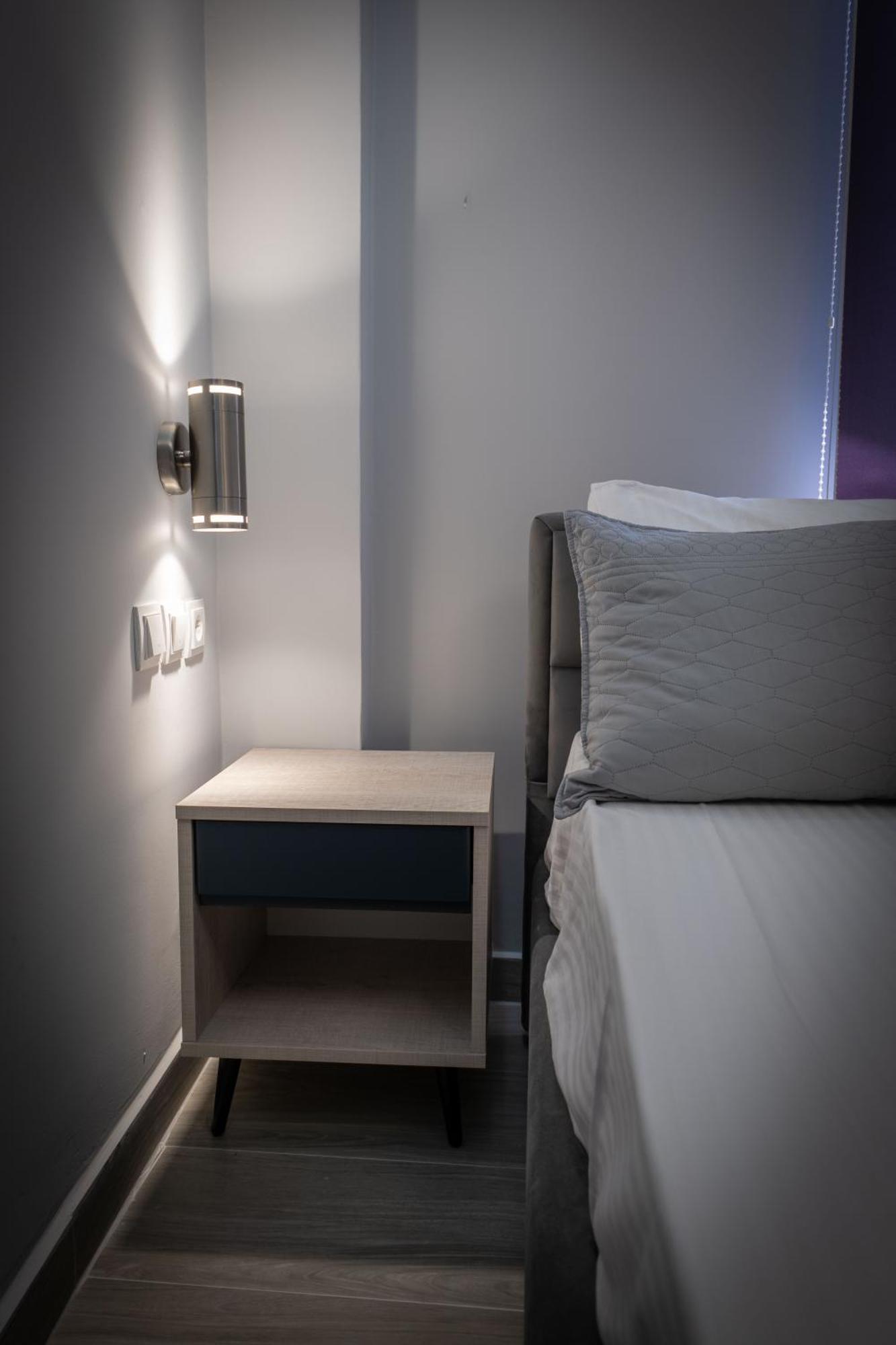 Hotel Porti Саранда Екстер'єр фото