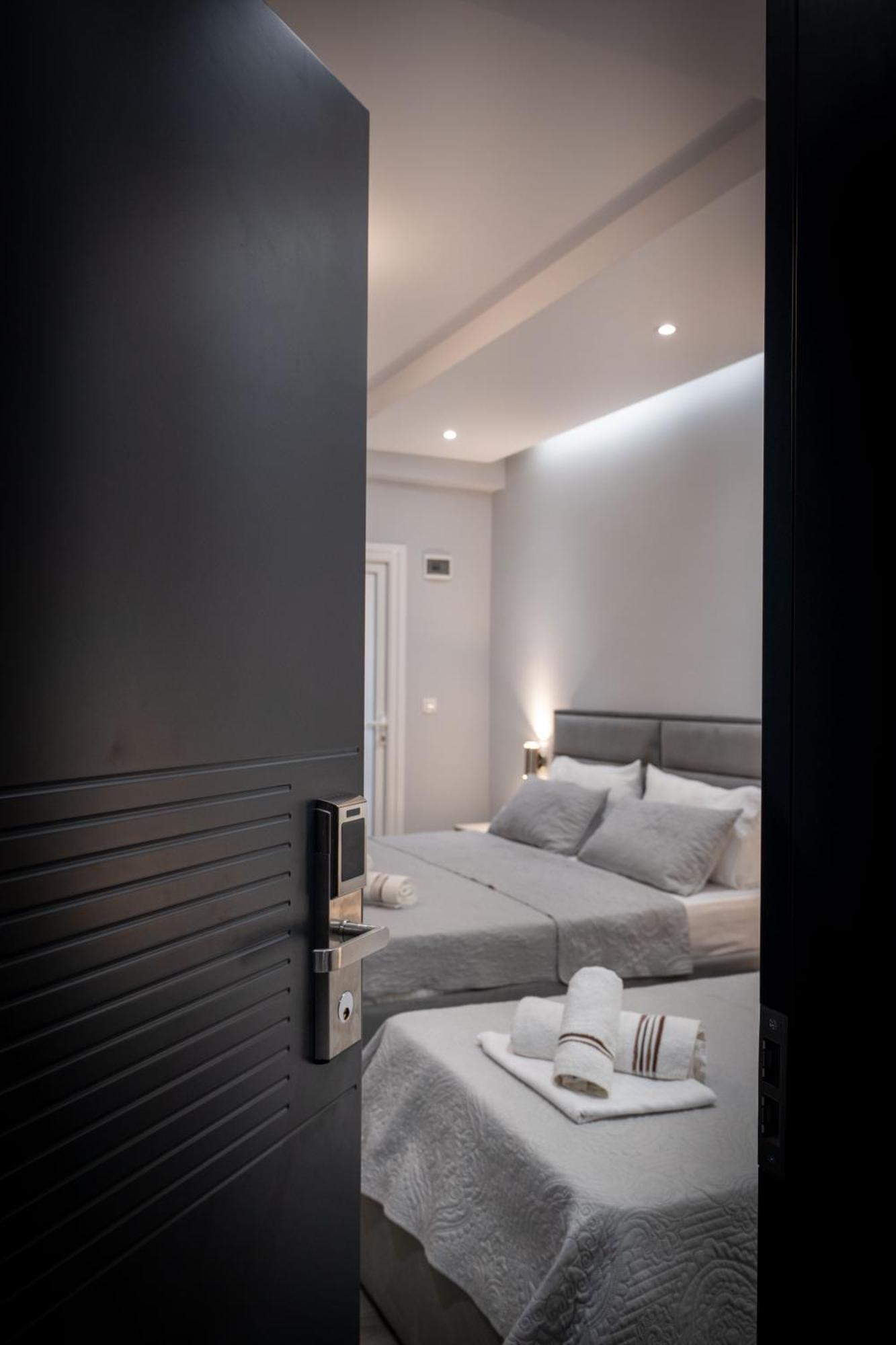 Hotel Porti Саранда Екстер'єр фото