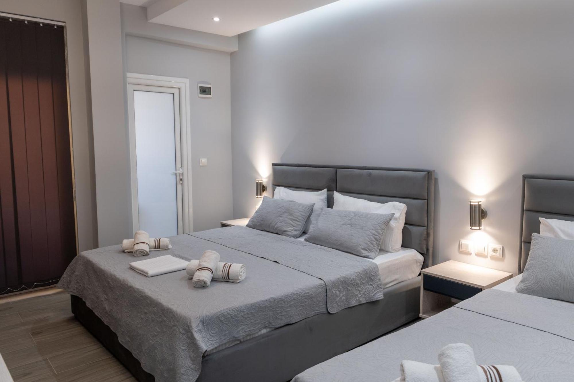 Hotel Porti Саранда Екстер'єр фото