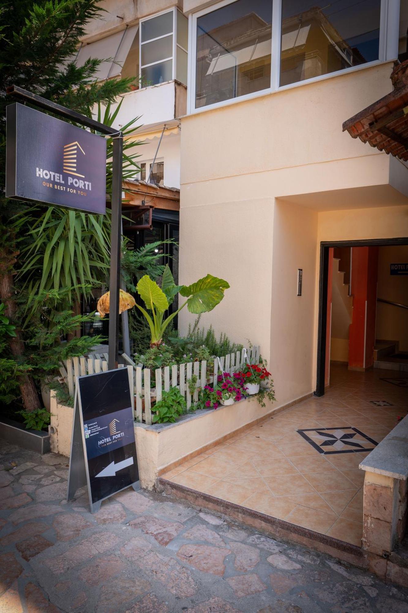 Hotel Porti Саранда Екстер'єр фото