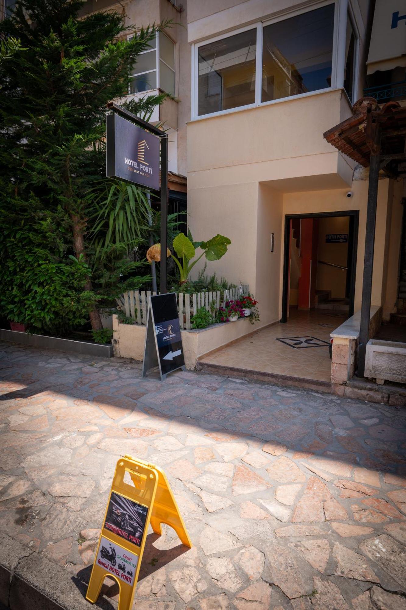 Hotel Porti Саранда Екстер'єр фото